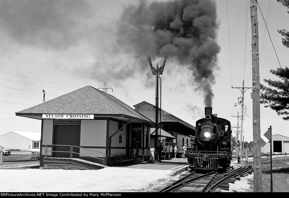 Southern Railway 401 at the Monticello Railway Museum